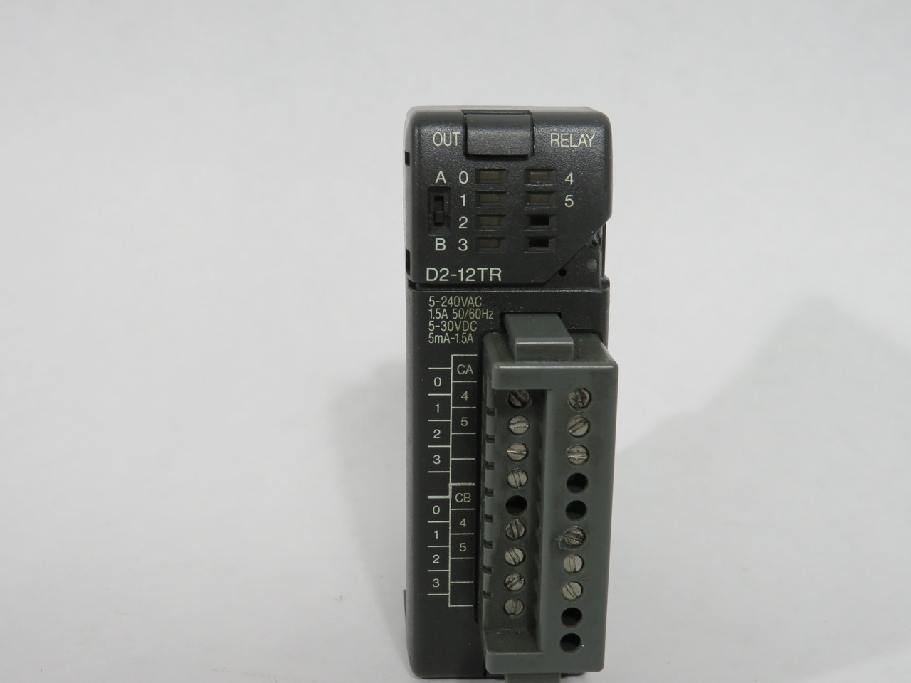 PLC Direct D2-12TR Relay Output Module 5-240AC 1.5A@50/60Hz 5-30DC@5mA 1.5A USED