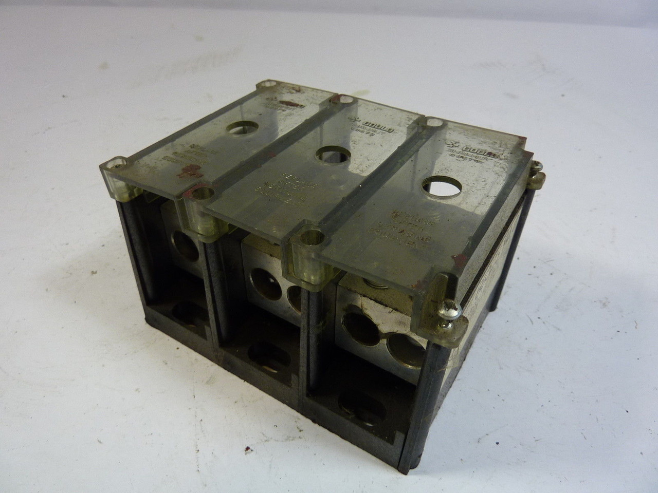 Gould Shawmut 66523 Power Distribution Block 600V 3-Pole USED