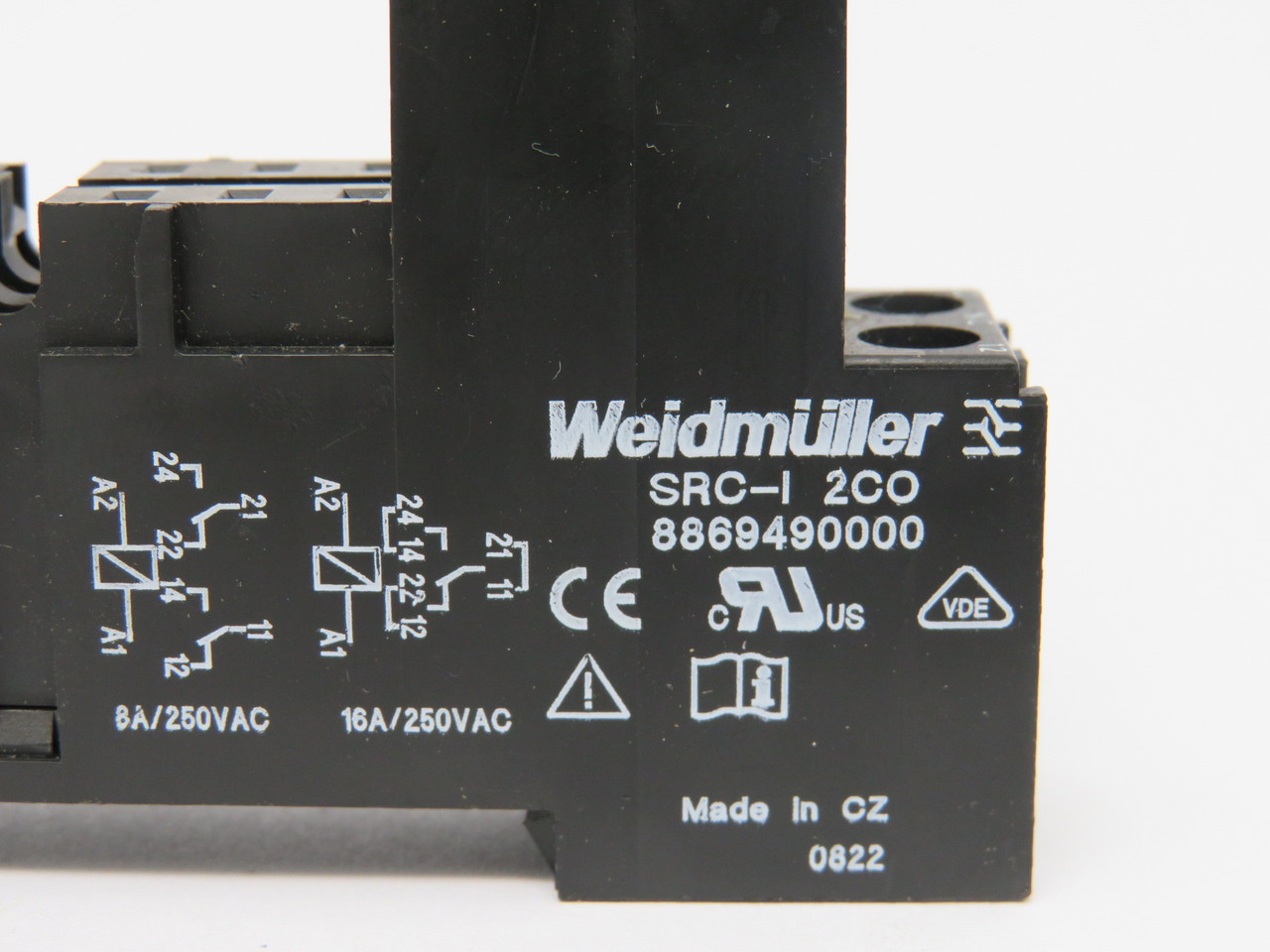 Weidmuller SRC-I2CO Relay Socket 8A 250VAC 8869490000 USED