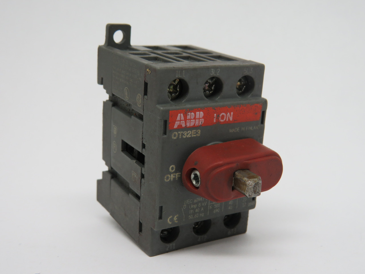 ABB OT32E3 Disconnect Switch 690V 40A 3 Pole *Modified Shaft* USED