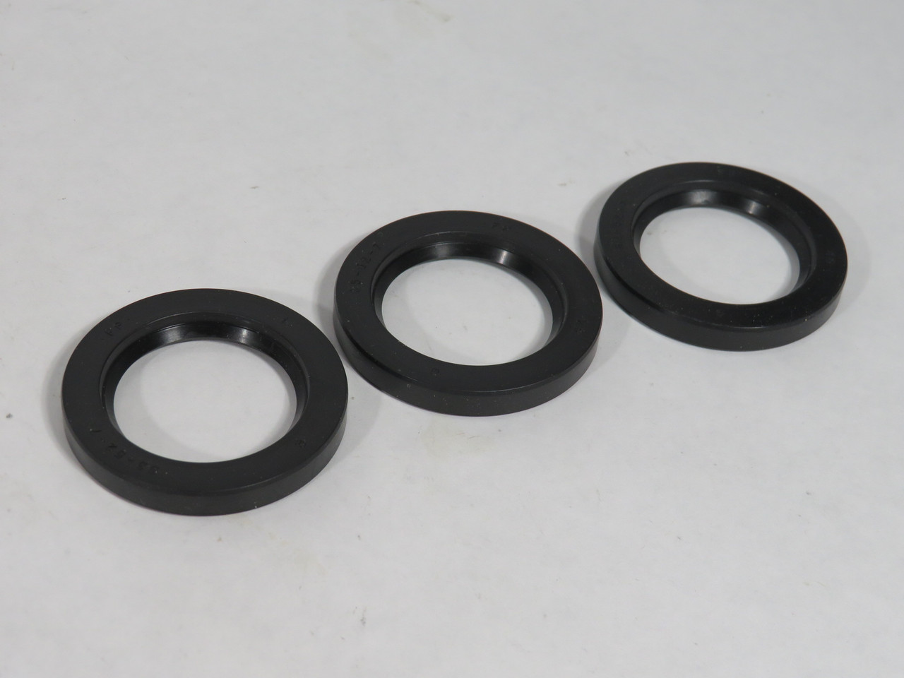 Interpump IPKIT44 #44 Piston Oil Seal Kit BOX DAMAGE NEW