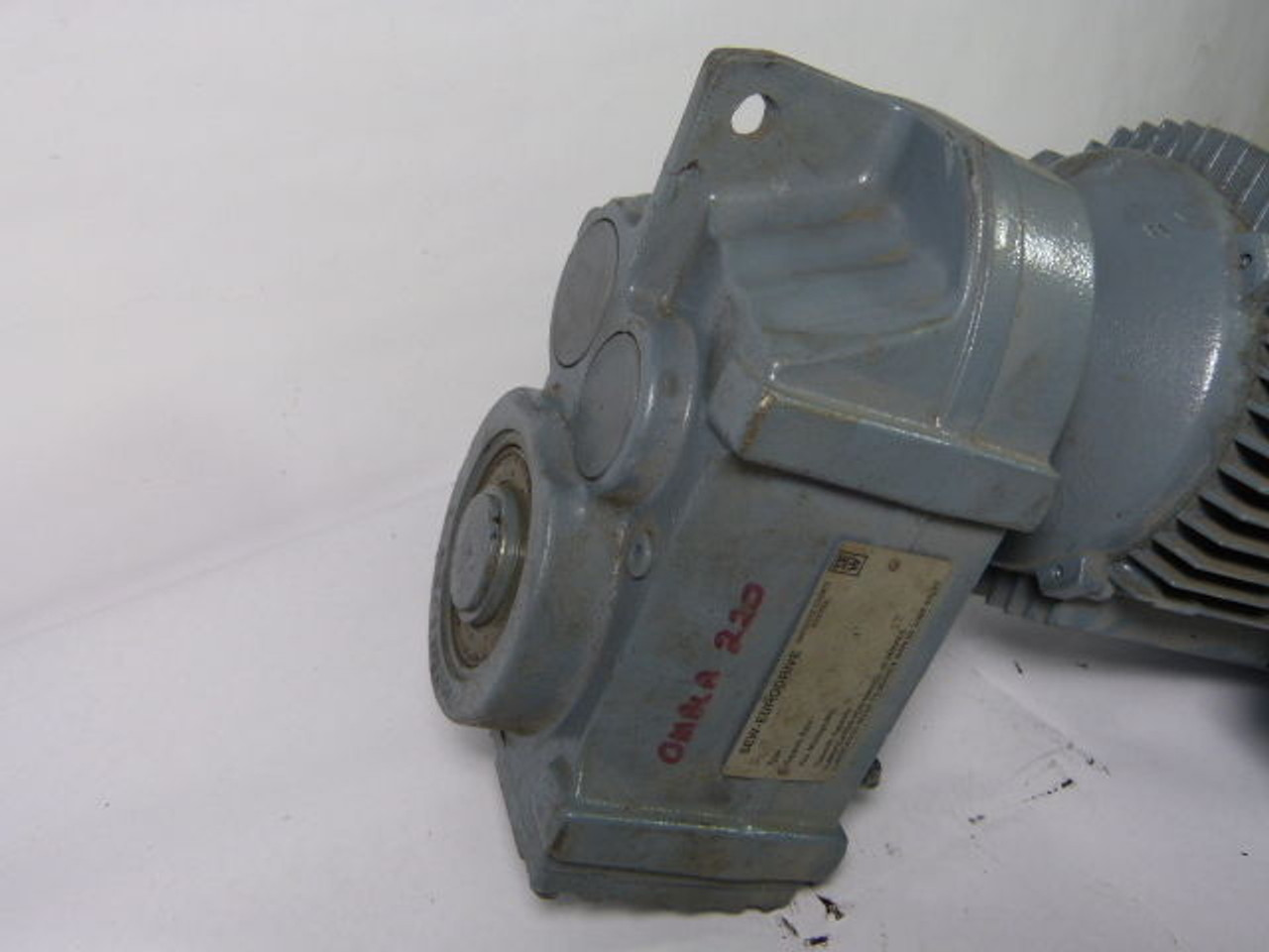 Sew-Eurodrive 1.5HP 1700RPM 330/575V TEFC C/W Gear Reducer 48.00:1 Ratio USED