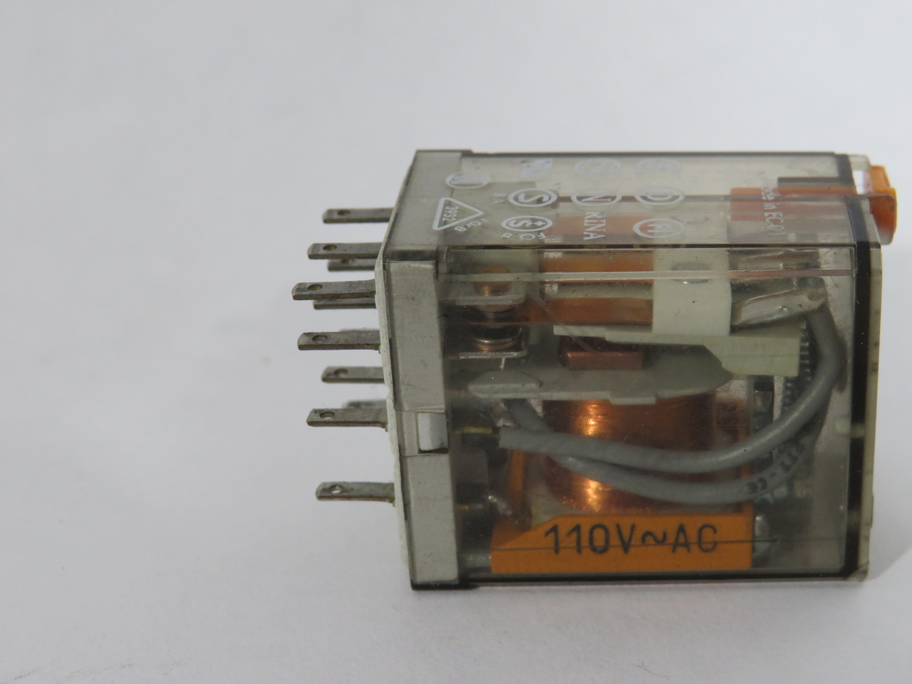 Finder 55.33.8.110.0010 General Relay 110VAC 10A@250VAC 11-Blade USED