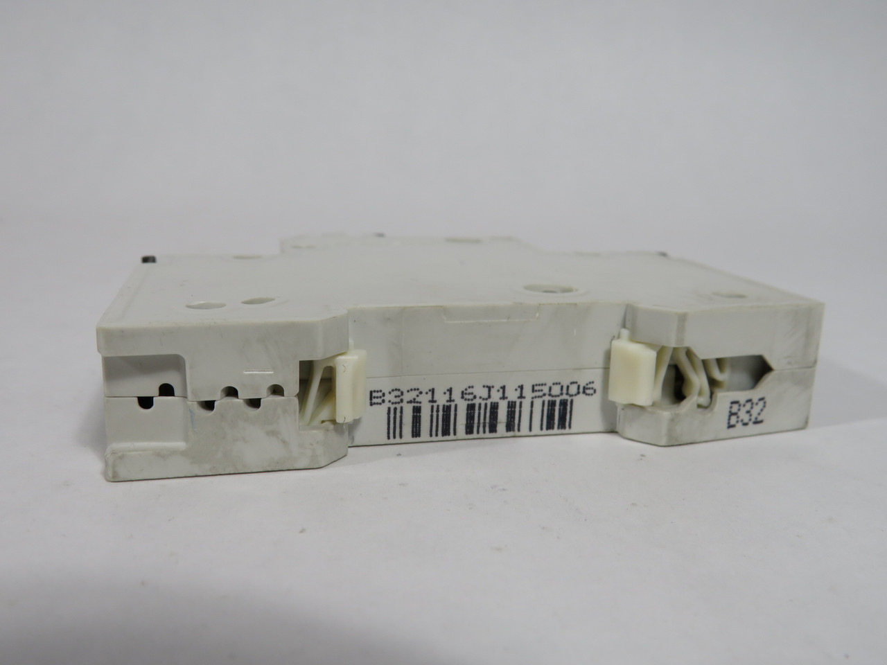 Siemens 5SY6132-6 Miniature Circuit Breaker 32A 230/400V 1-Pole USED