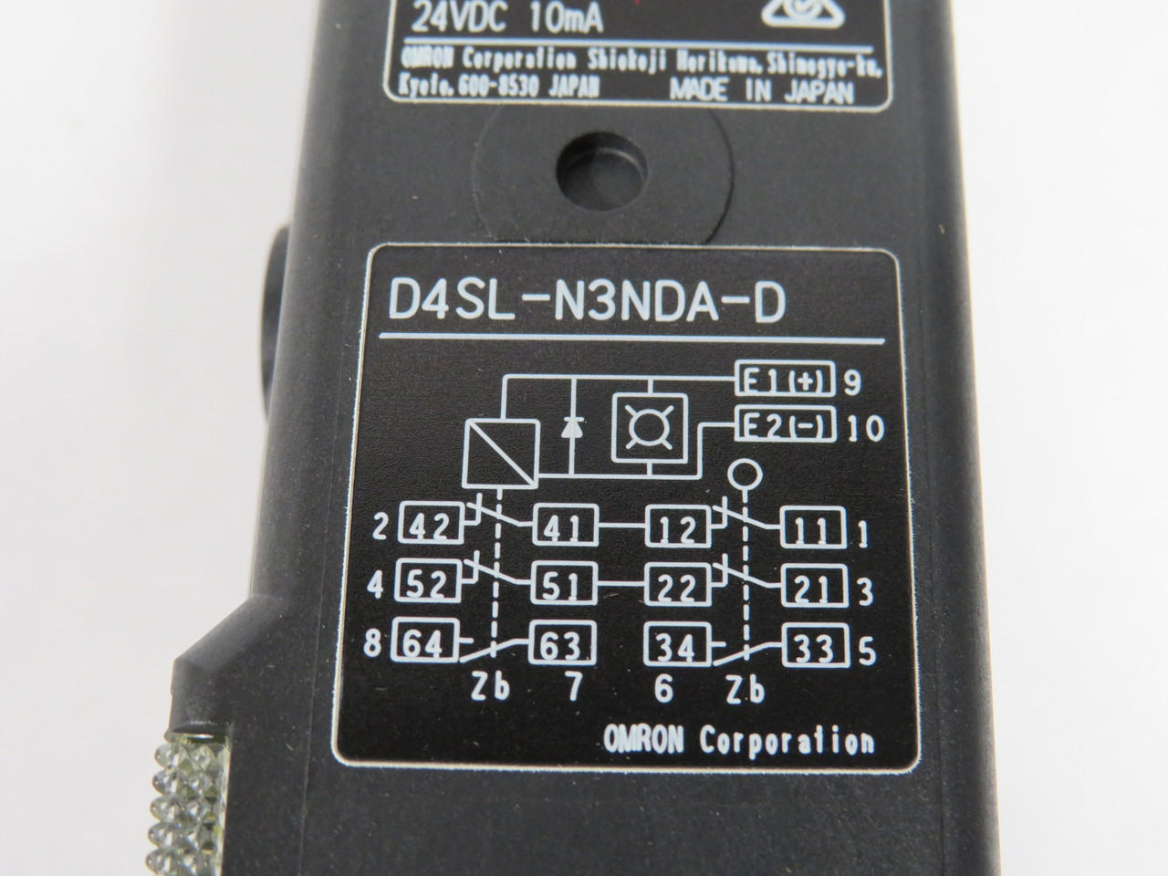 Omron STI D4SL-N3NDA-D Safety Door Switch 24VDC 1/2-14NPT NEW