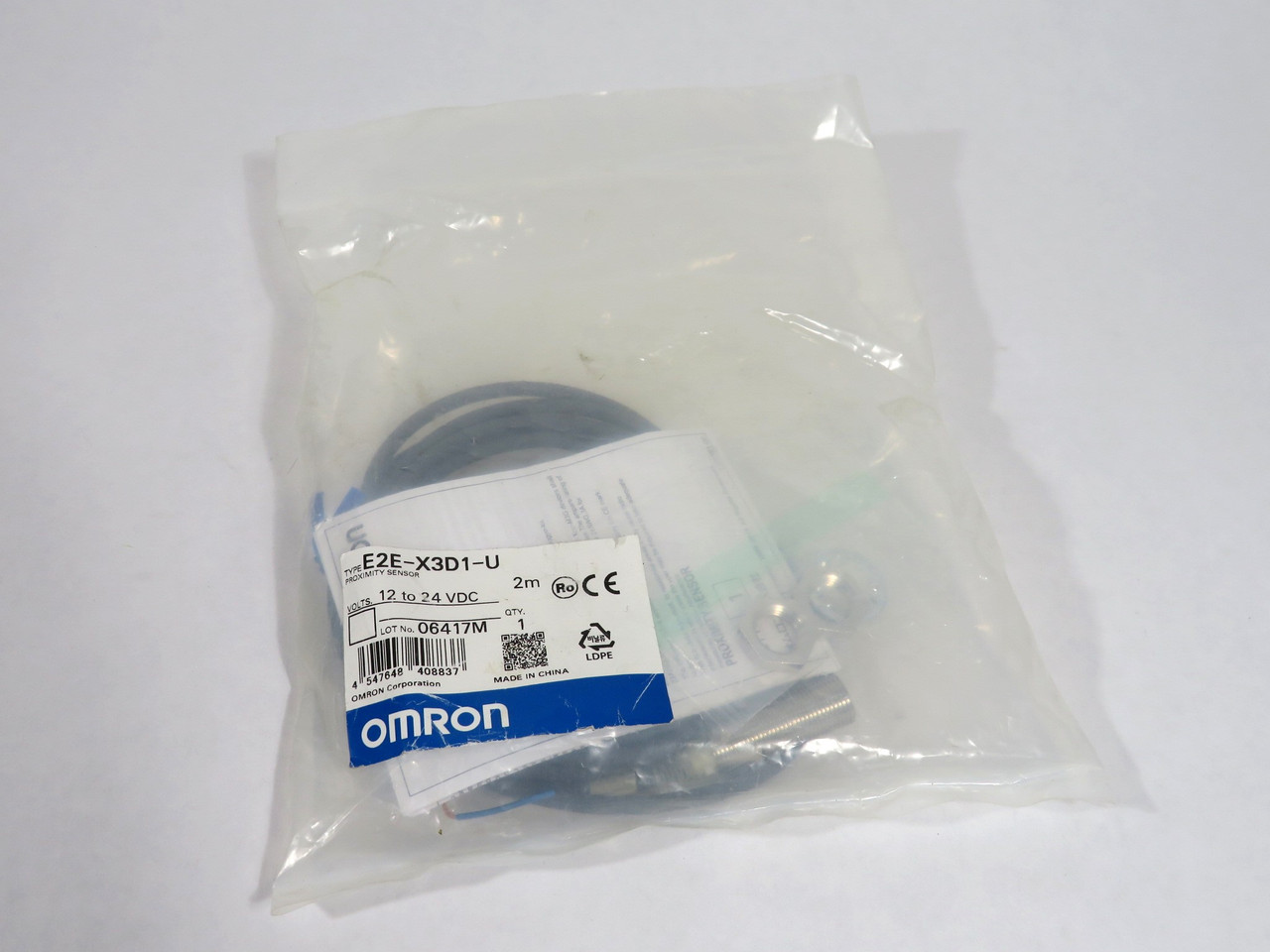 Omron E2E-X3D1-U Proximity Sensor 12-24VDC 100mA 3mm Distance 2m Length NWB