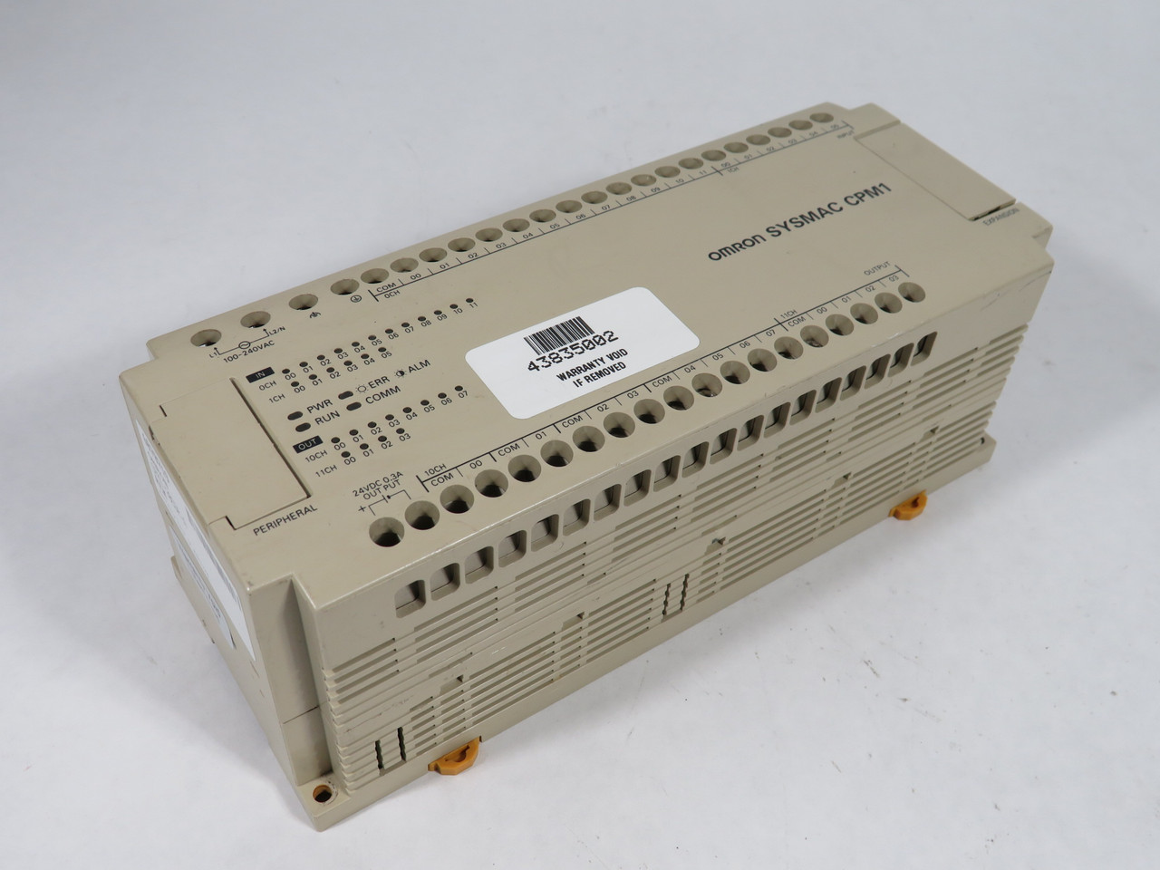 Omron CPM1-30CDR-A Programmable Controller 100-240VAC 50/60Hz SHELF WEAR USED
