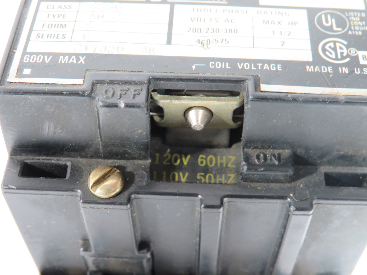 Square D 8536-AO2S Starter 110V@50Hz 120V@60Hz 3-Pole NO OVERLOAD USED