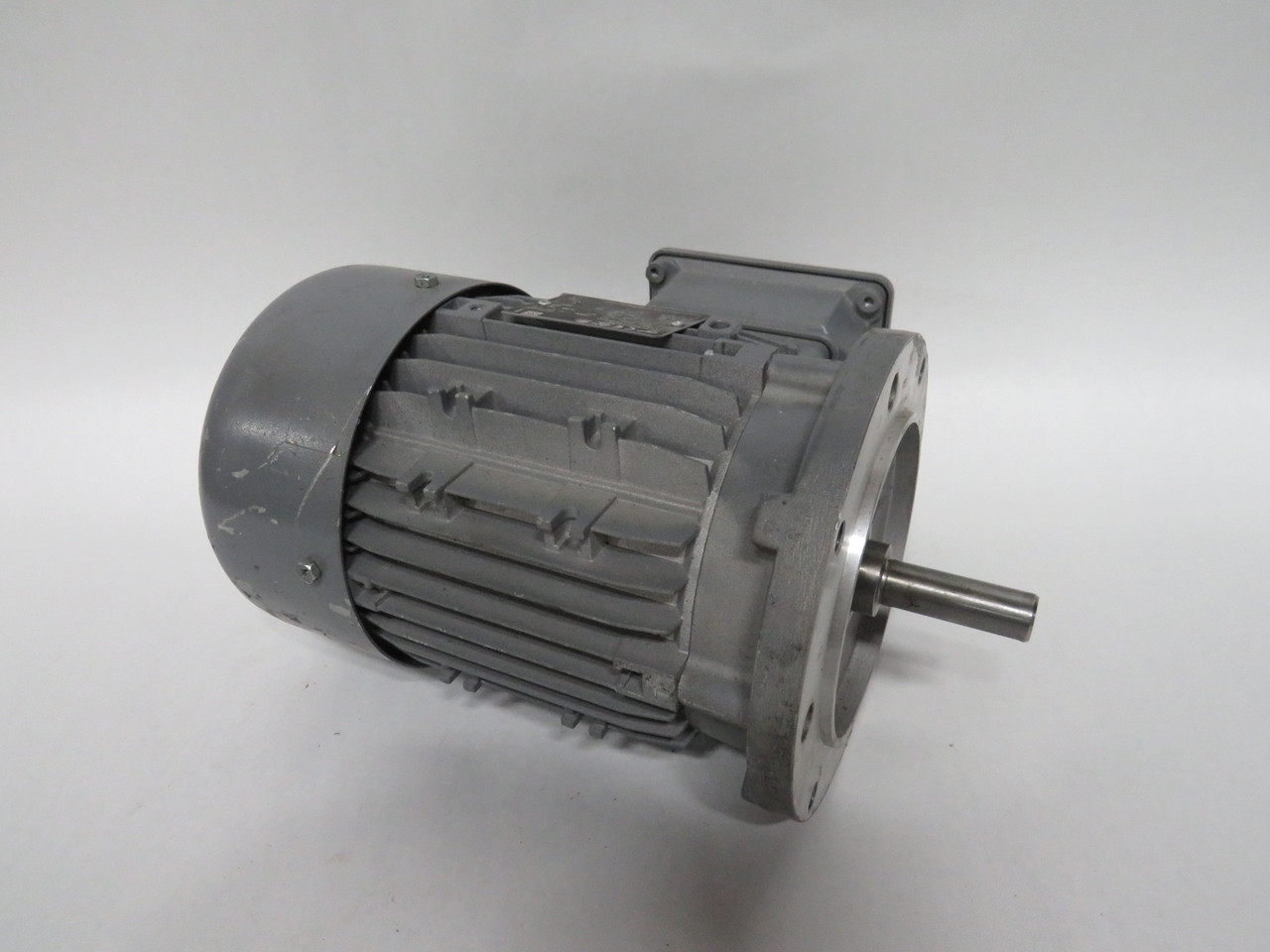 Nord 0.75Hp 1710RPM 230/460V TEFC 3Ph 2.70/1.35A 60Hz USED