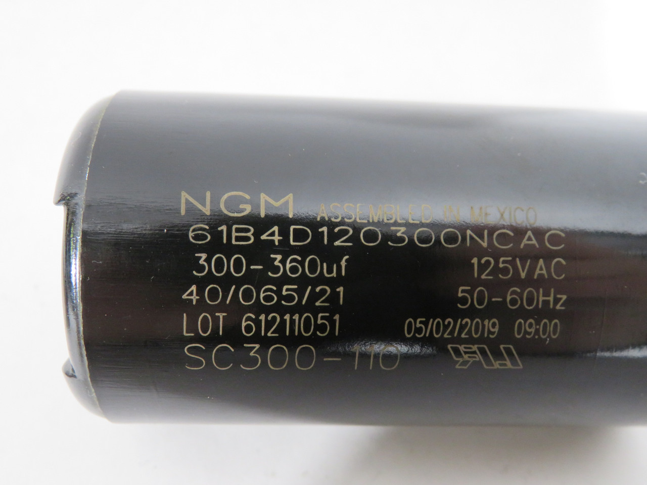 NGM 61B4D120300NCAC SC300-110 Capacitor 300-360uf 125VAC 50-60Hz *DMG Box* NEW