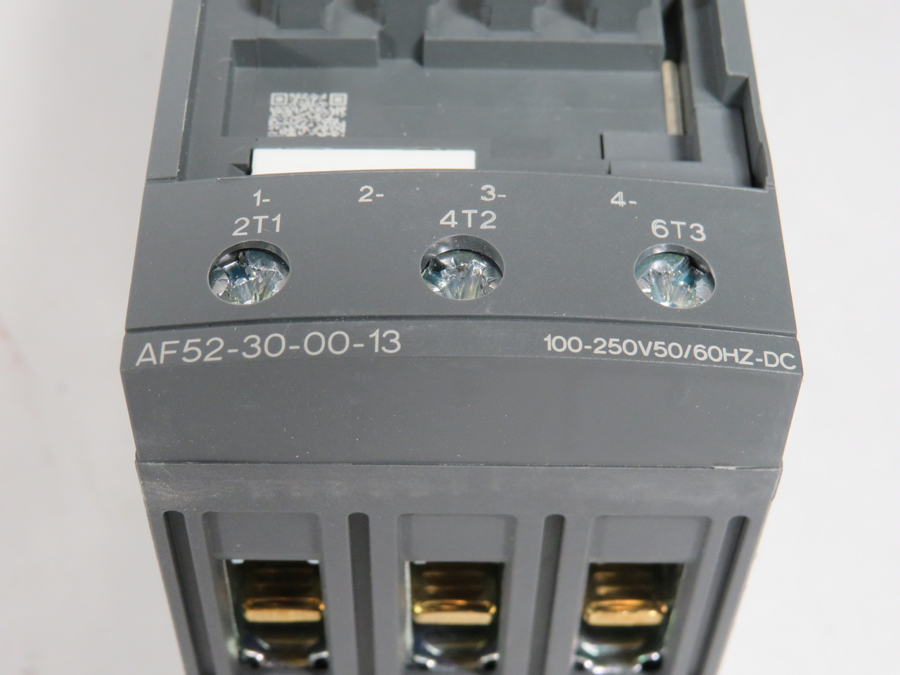 ABB AF52-30-00-13 1SBL367001R1300 Contactor 100-250V 50/60Hz-DC NEW