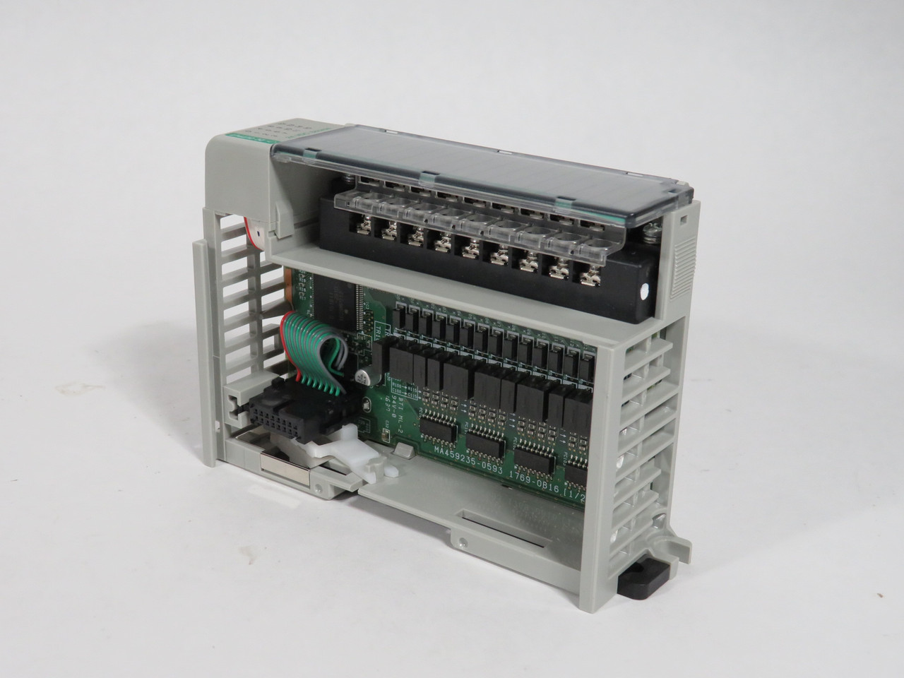 Allen-Bradley 1769-OB16 Series B Output Module 20.4-26.4VDC F/W Rev 3.1 NEW