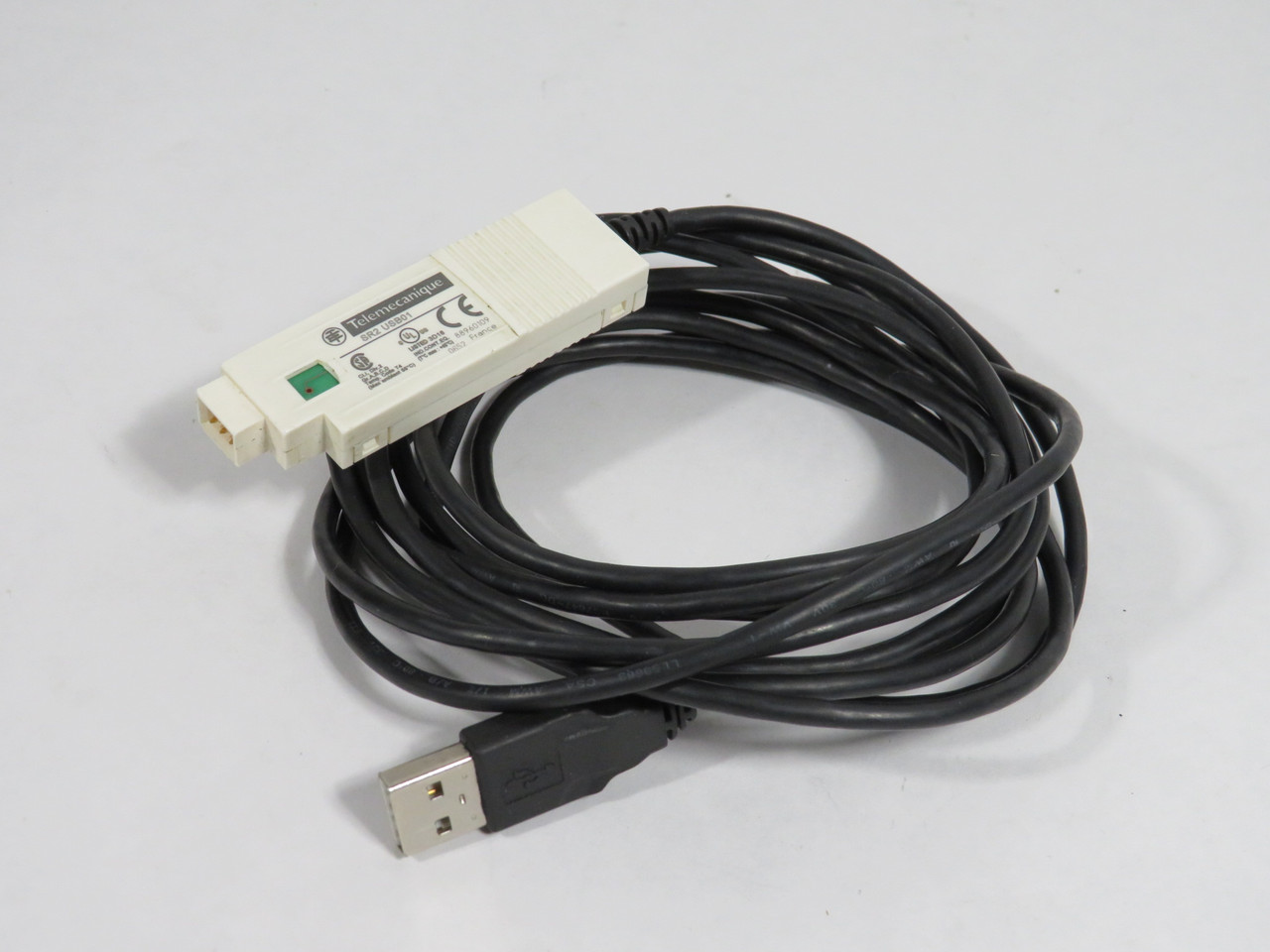 Telemecanique SR2USB01 Connecting Cable for Zelio Smart Relay BROKEN TAB USED