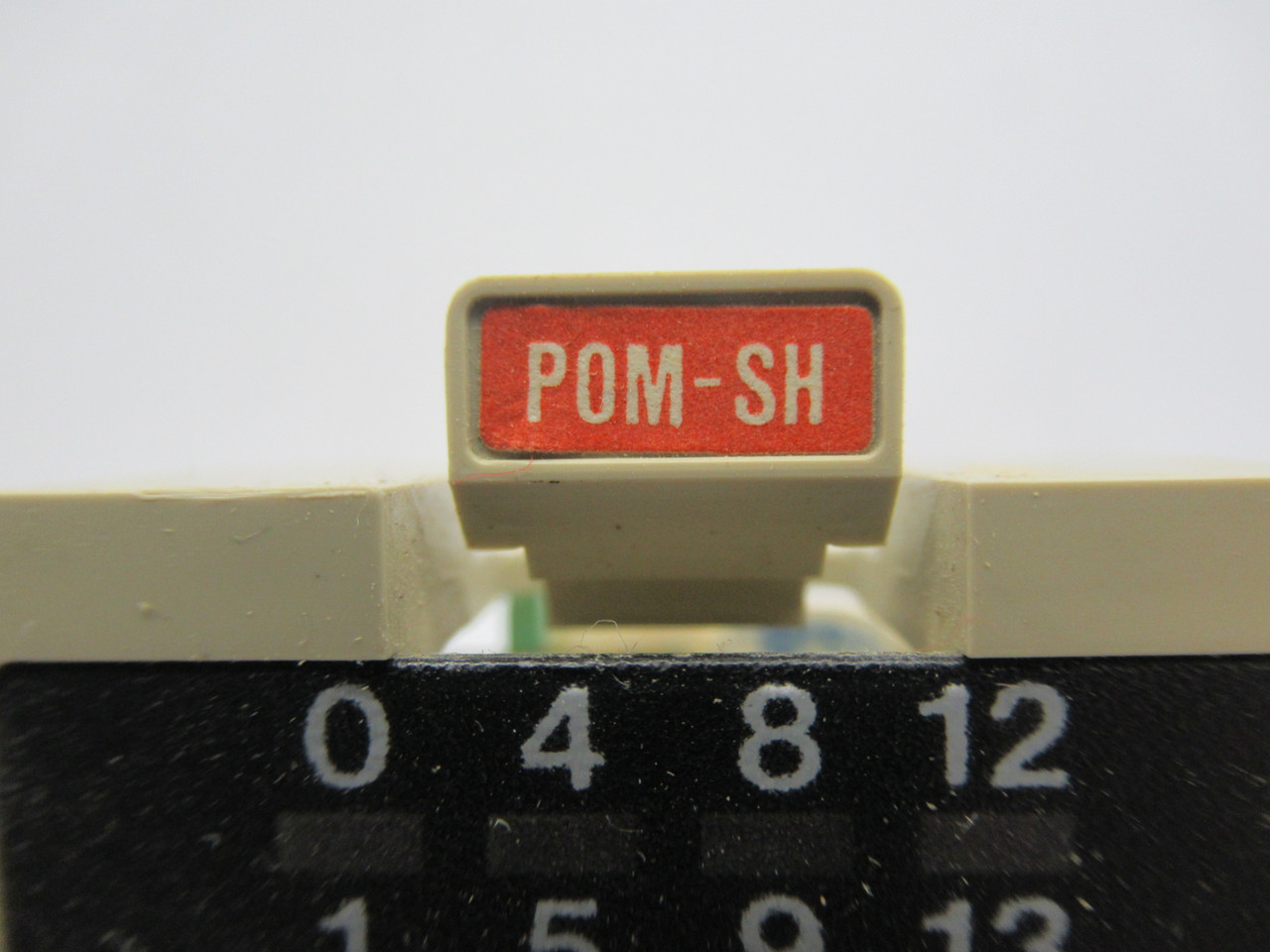 Hitachi POM-SH Relay Output Module USED
