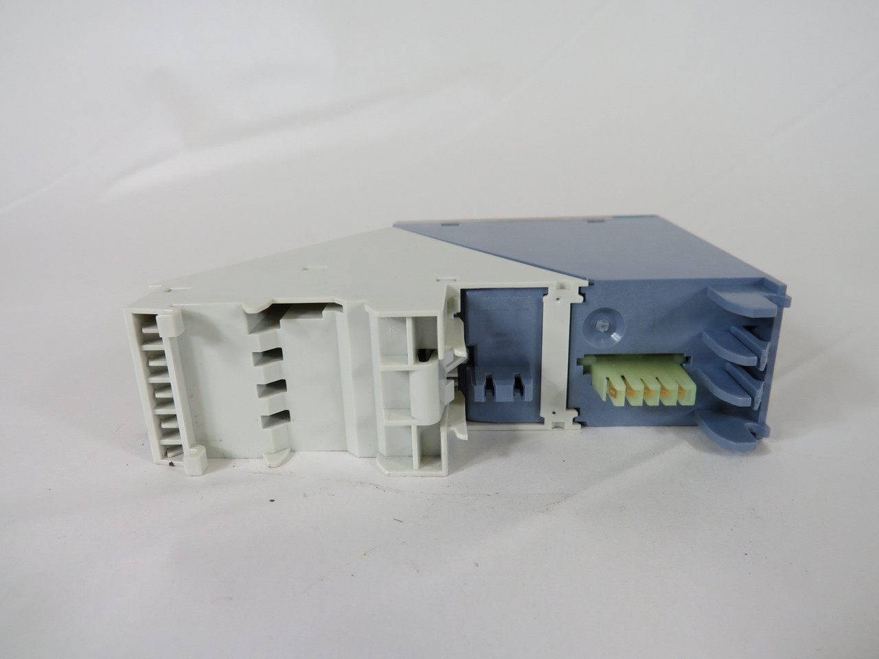 Siemens PTM6.2I420 Point Termination Module 4-20mA 12-30VDC 1:0-50DegC USED