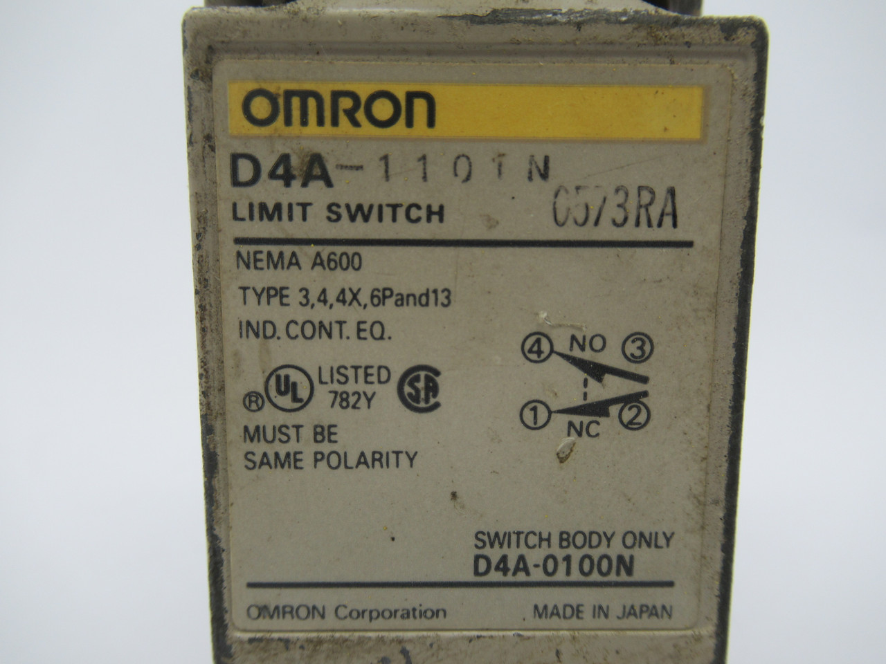 Omron D4A-1101N Limit Switch Type 3,4,4X,6P and 13 USED