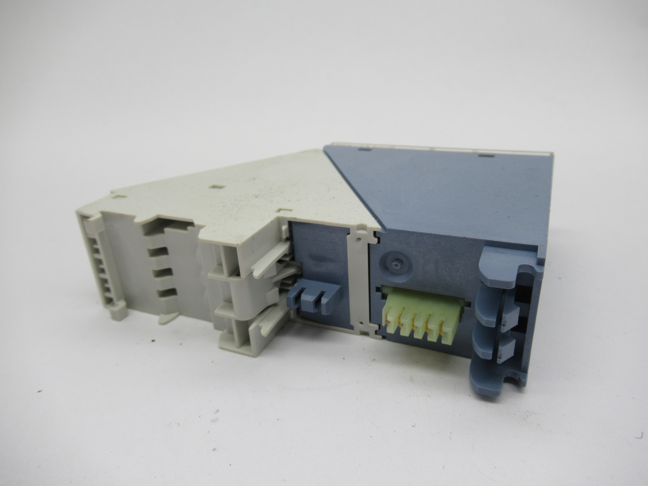 Siemens PTM6.4D20 Point Termination Module 4 Point Analog 0-50DegC USED