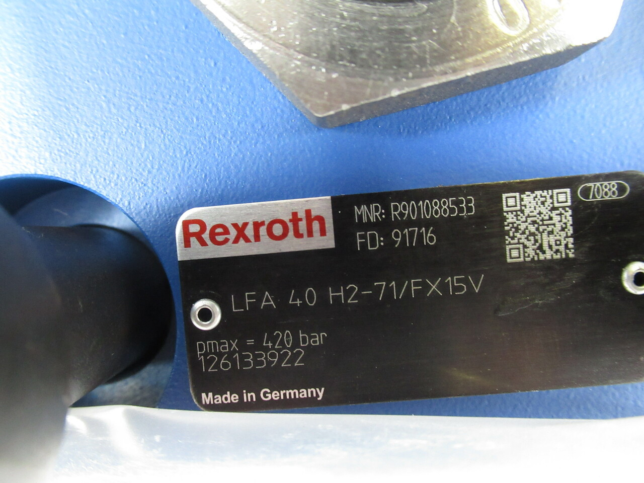 Rexroth R901088533 Pilot Control Cover Valve 420 bar Size 40 NOP