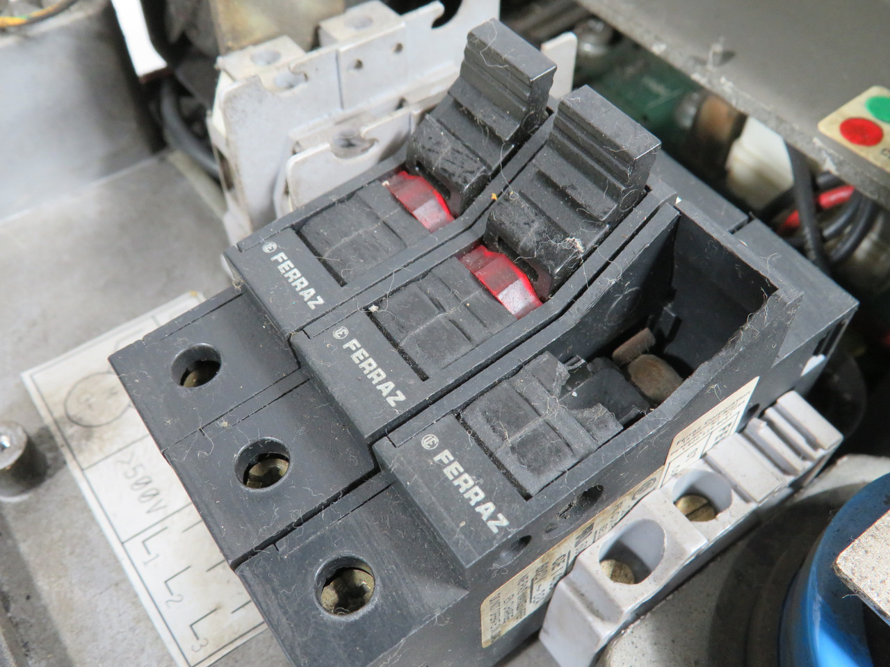 ABB ACS501-005-6X00P2 AC Drive 5HP 3Ph 0-600V 6.1/9.0A SEE DESCRIPTION AS IS