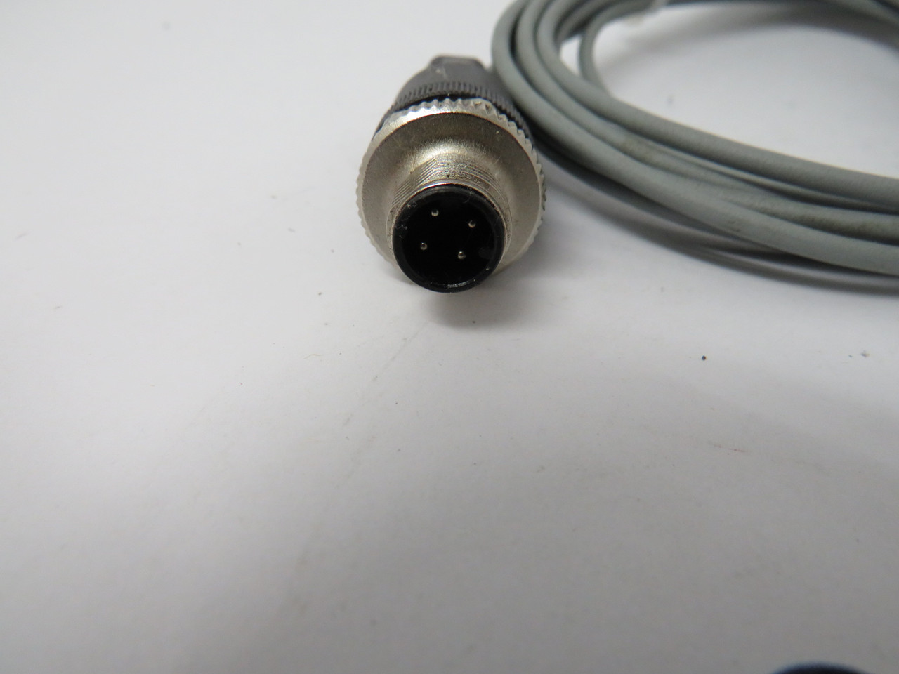 Festo 150855 SME-8-K-LED-24 Magnetic Reed Switch w/Connector 2.5m L USED