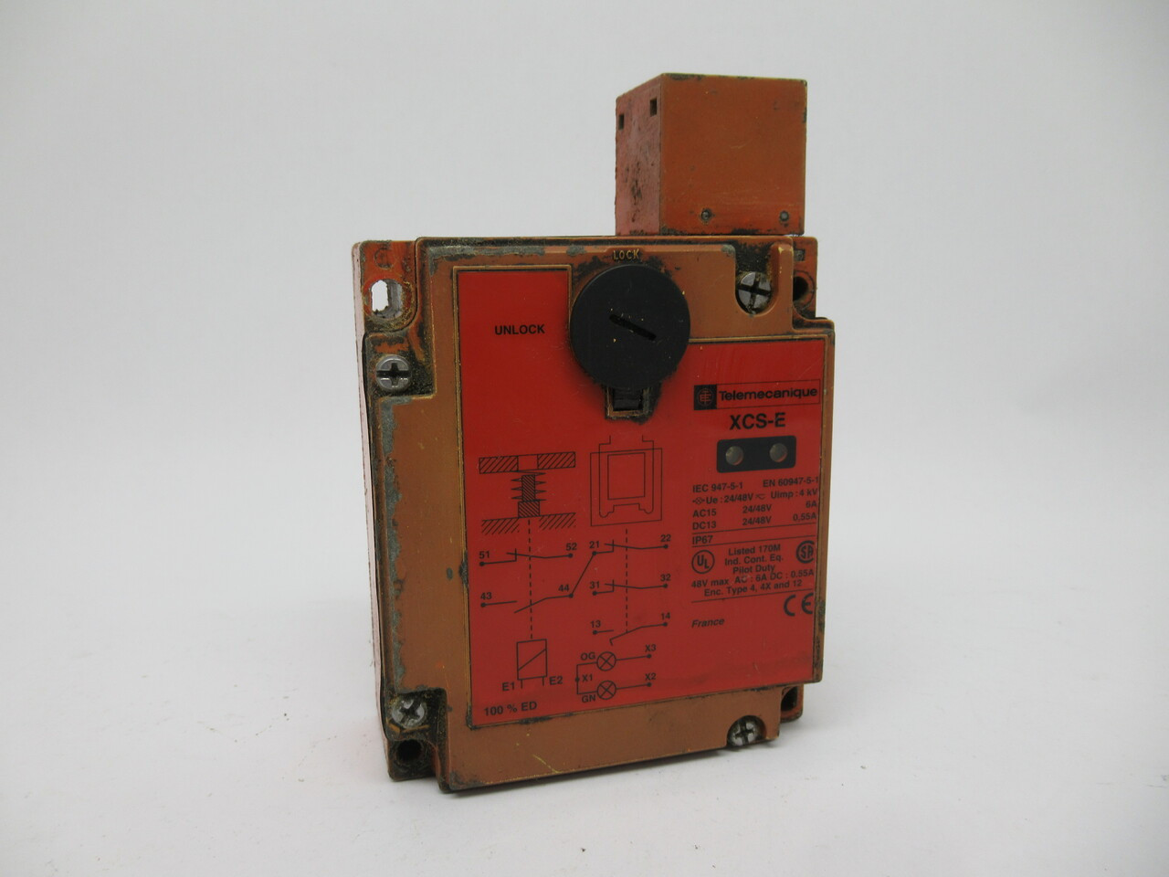 Telemecanique XCS-E7511 Slow Break Safety Switch 2NC/1NO 3P 24/48V NO LABEL USED