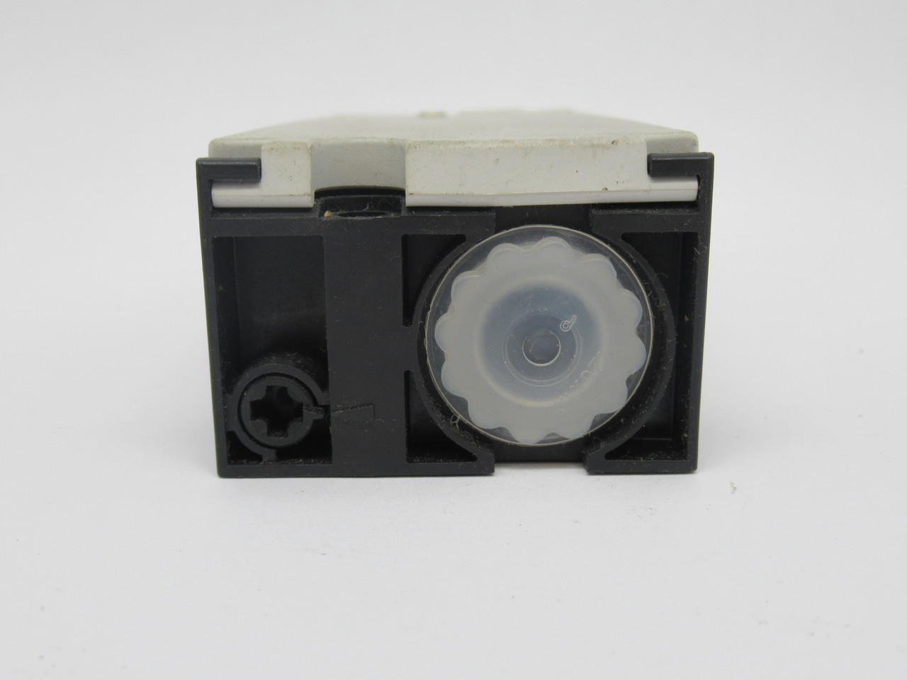 Moeller AT0-11-120AFT-ZBZ/X Mechanical Interlock Switch 1NO/1NC NO KEY USED