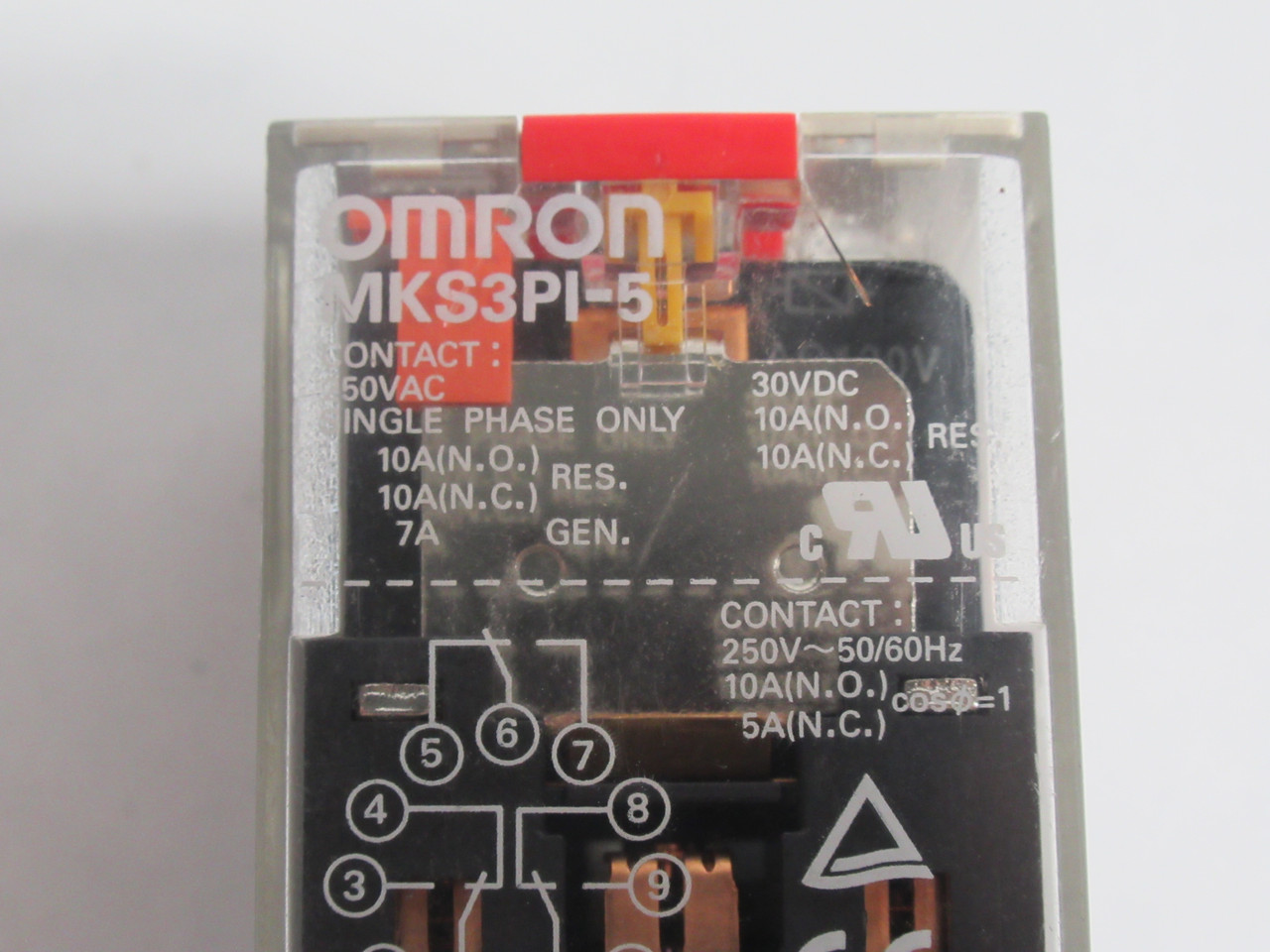 Omron MKS3PI-5 AC120 Plug-In Relay 120VAC 10A@250V 11-Pin COSMETIC CRACK USED