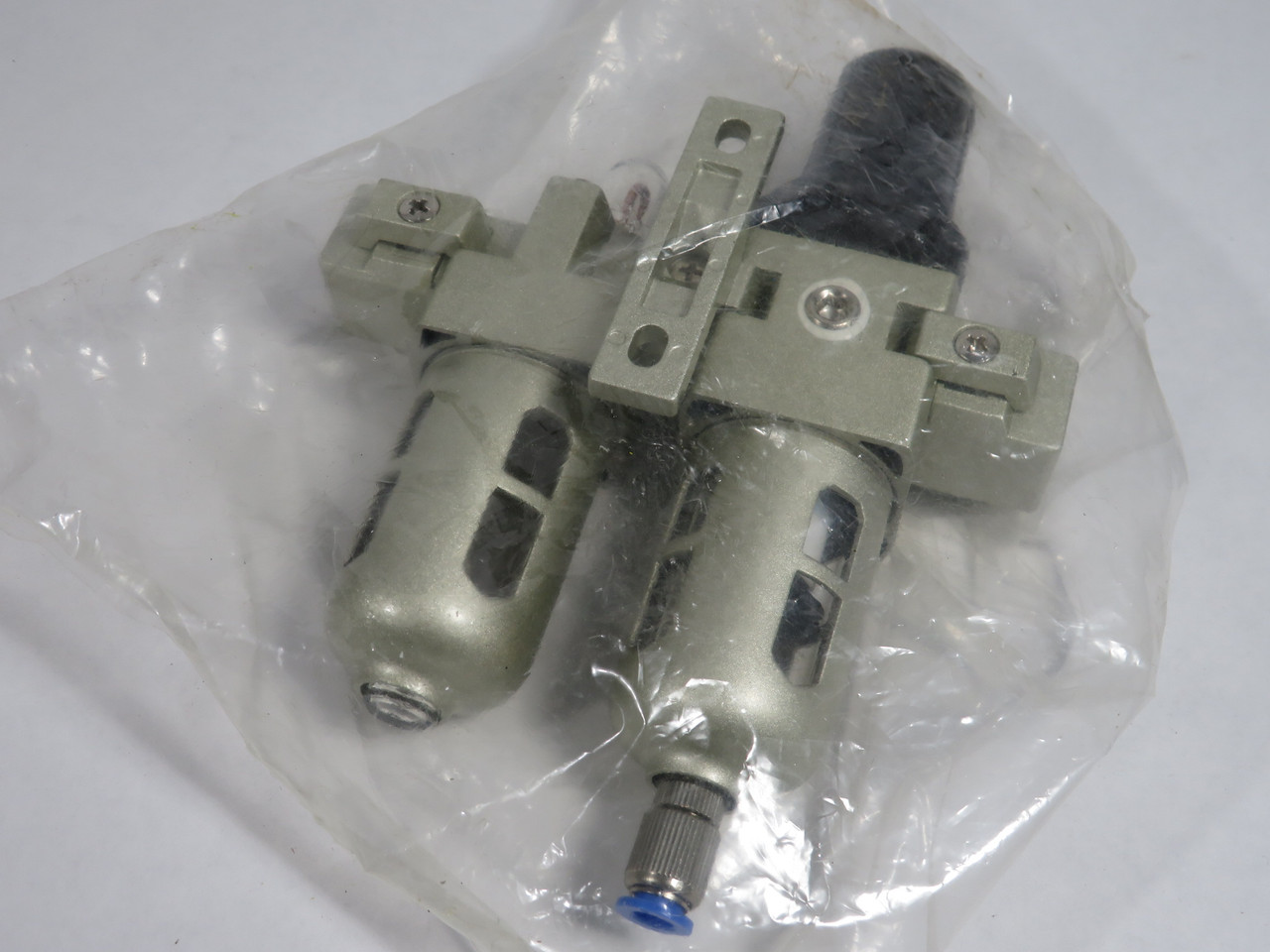 Topring 51.220 Combination Filter/Regulator + Lubricator 1/4" NPT NO GAUGE NEW