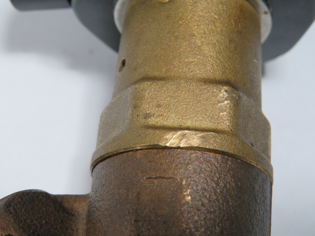 ASCO 8290A384 Angle Body Valve 2-Way 1/2" NPT 150/240psi USED