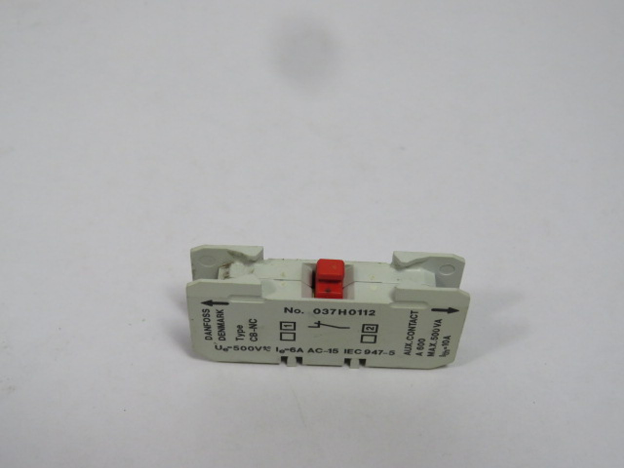 Danfoss 037H0112 Auxiliary Contact CB-NC 600V 500VA 10A WHITE USED