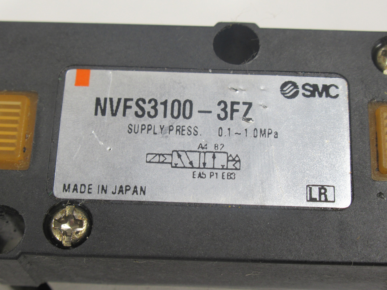 SMC NVFS3100-3FZ Solenoid Valve 88-132V@50Hz 94-138V@60Hz NO GASKET USED