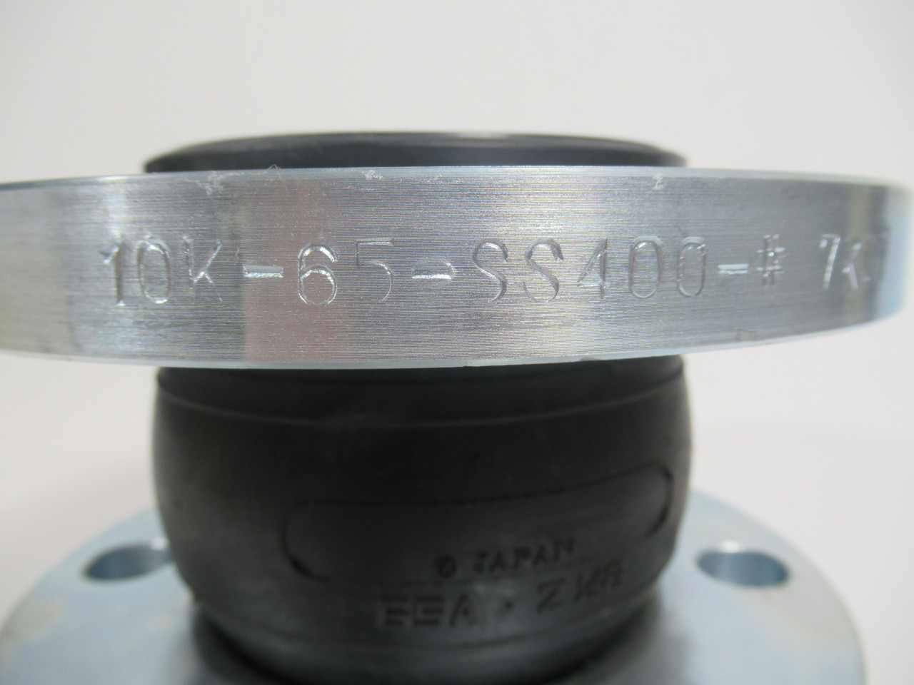 Aichi 65A (2-1/2B)116L JIS10KF SS Expansion Ball Joint 2-1/2" D SHELF WEAR NOP