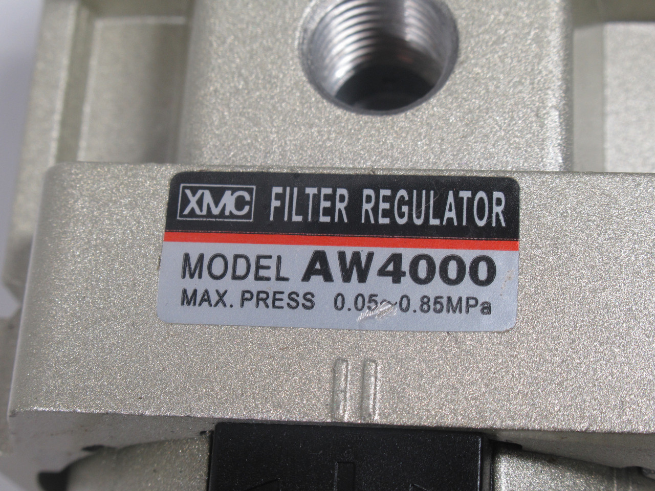 XMC AW4000-04 Filter Regulator 1/2" NPT 0.05-0.85MPa SHELF WEAR NOP