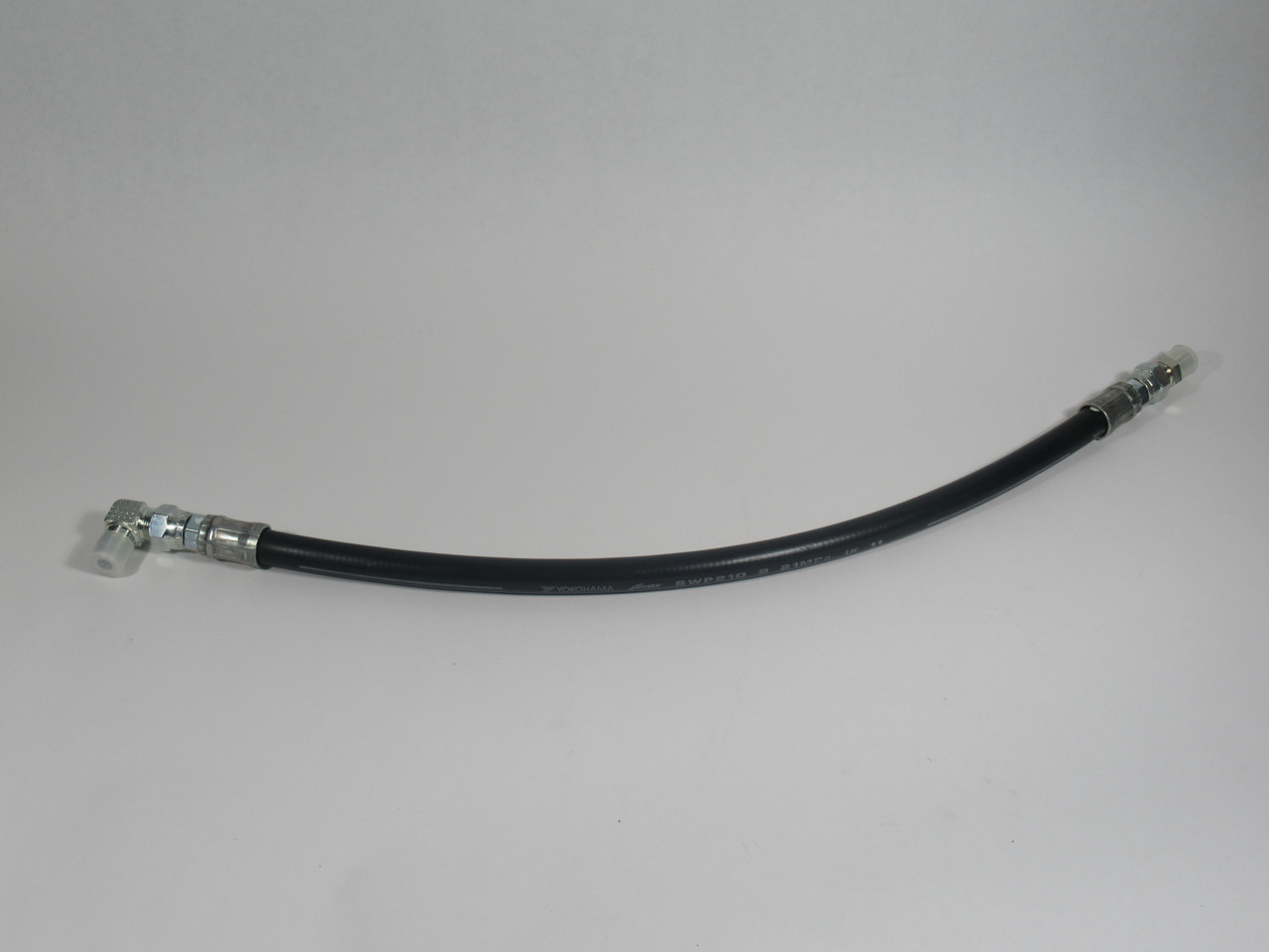 Yokohama SWP210-9 Hydraulic Pressure Hose 680mm L x 9.5mm ID 21MPa USED