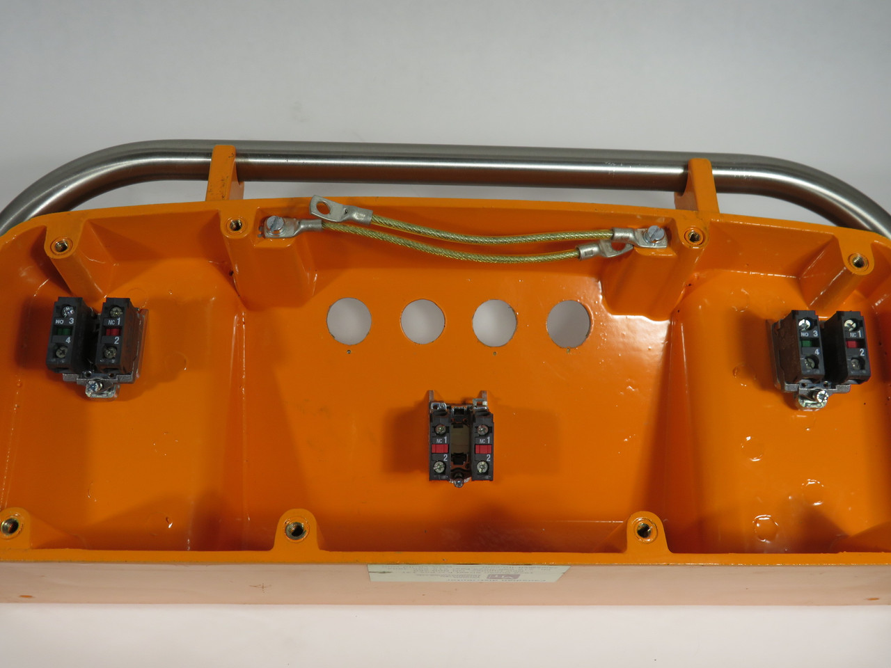 Star Automation PCB3/P Two-Hand Control Desk 1 Red E-Stop + 2 Green Buttons USED