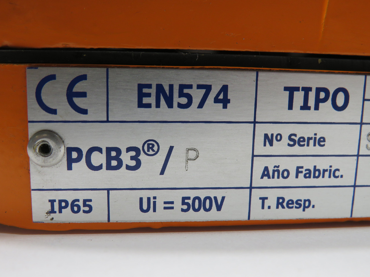 Star Automation PCB3/P Two-Hand Control Desk 1 Red E-Stop + 2 Green Buttons USED