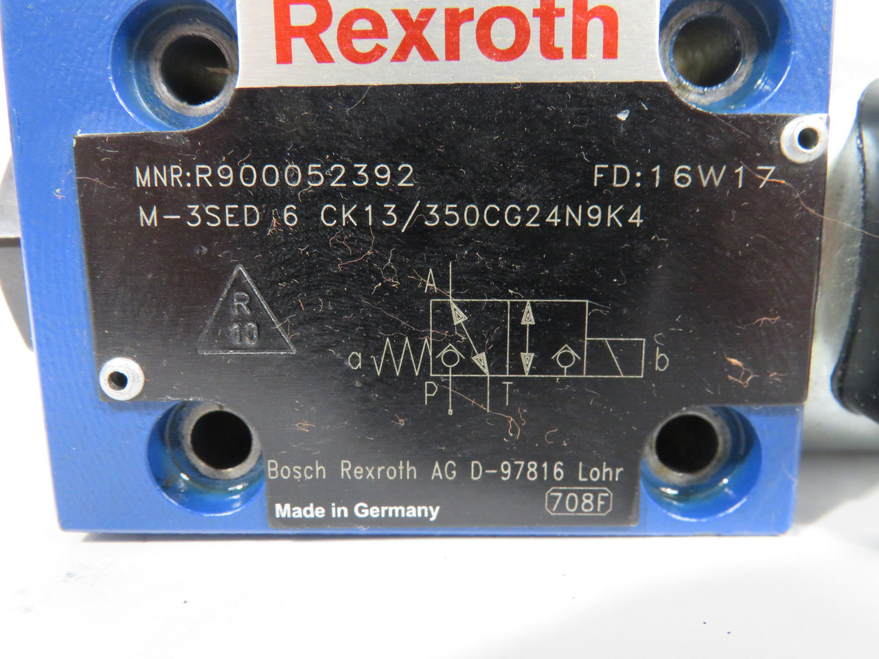 Rexroth R900052392 Poppet Directional Valve 24VDC 350bar USED