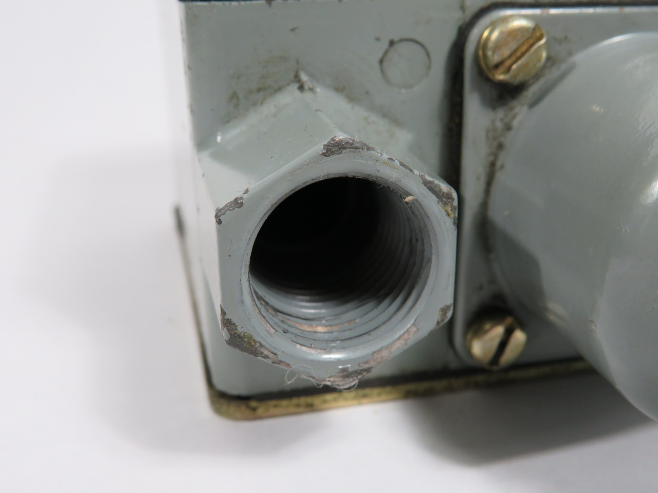 Allen-Bradley 836T-T253J Series A Pressure Control SHELF WEAR USED