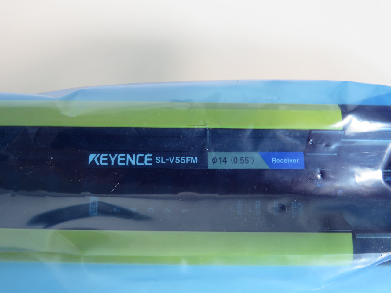 Keyence SL-V55FM Light Curtain Main Unit 24VDC 500mA DMG'D PACKAGING NEW