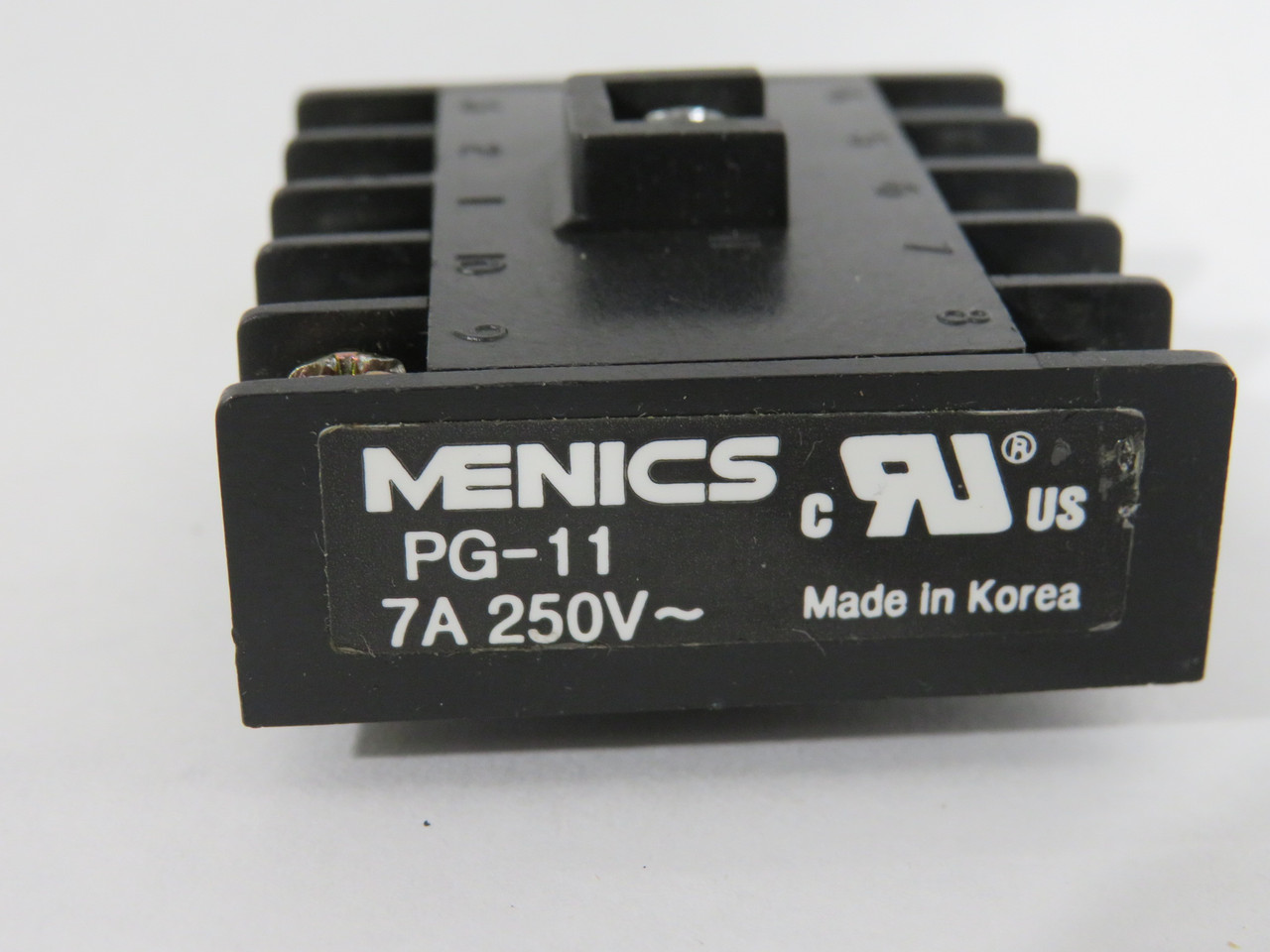Menics PG-11 Relay Socket Base 7A 250VAC 11-Pin USED