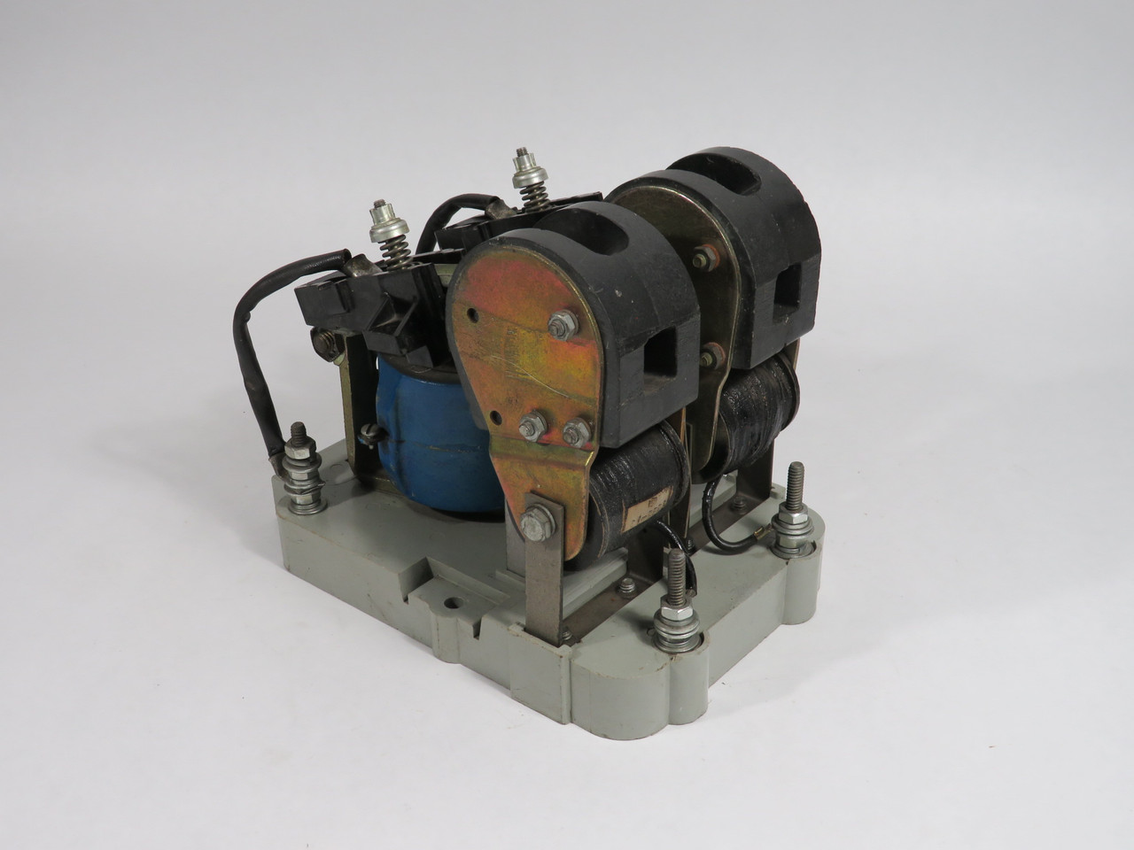 Cutler-Hammer 6002H 344 DC Contactor 600V 25A USED