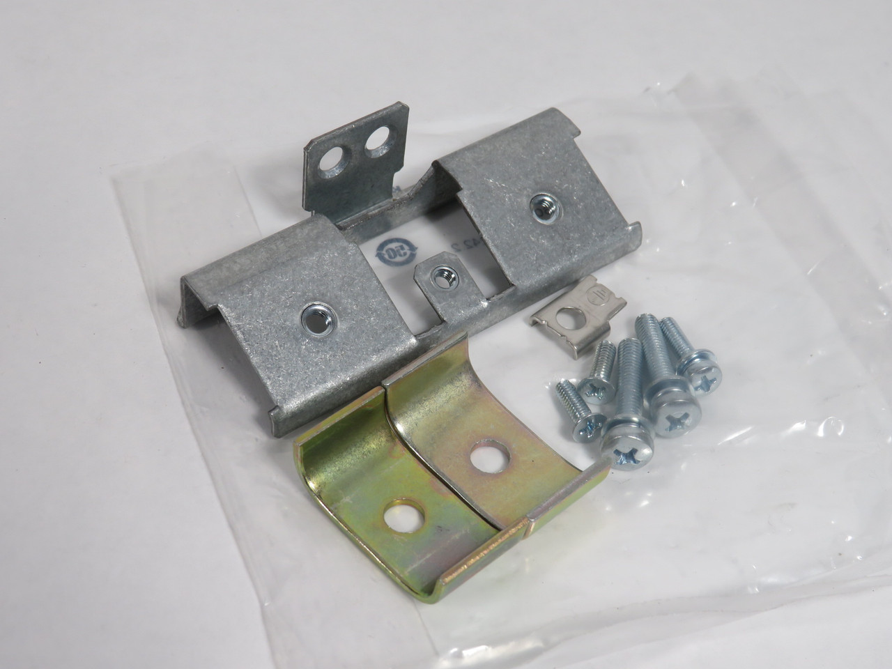 SEW-Eurodrive 08226024 Drive Mounting Accessories OPEN BAG NWB