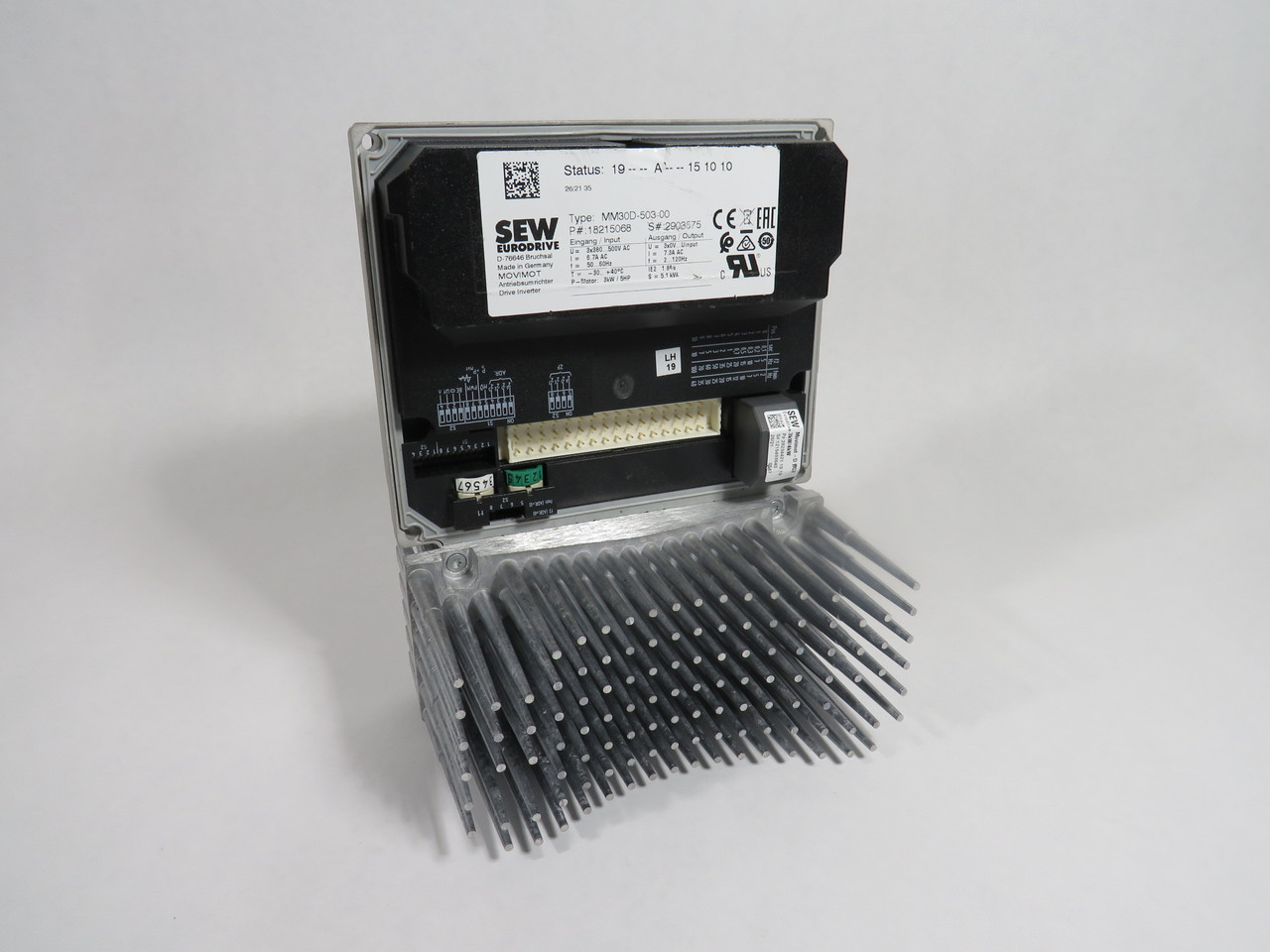 SEW-Eurodrive MM30D-503-00 Drive Inverter 3kW/5HP 3Ph 0-500V 7.3A 2-120Hz USED
