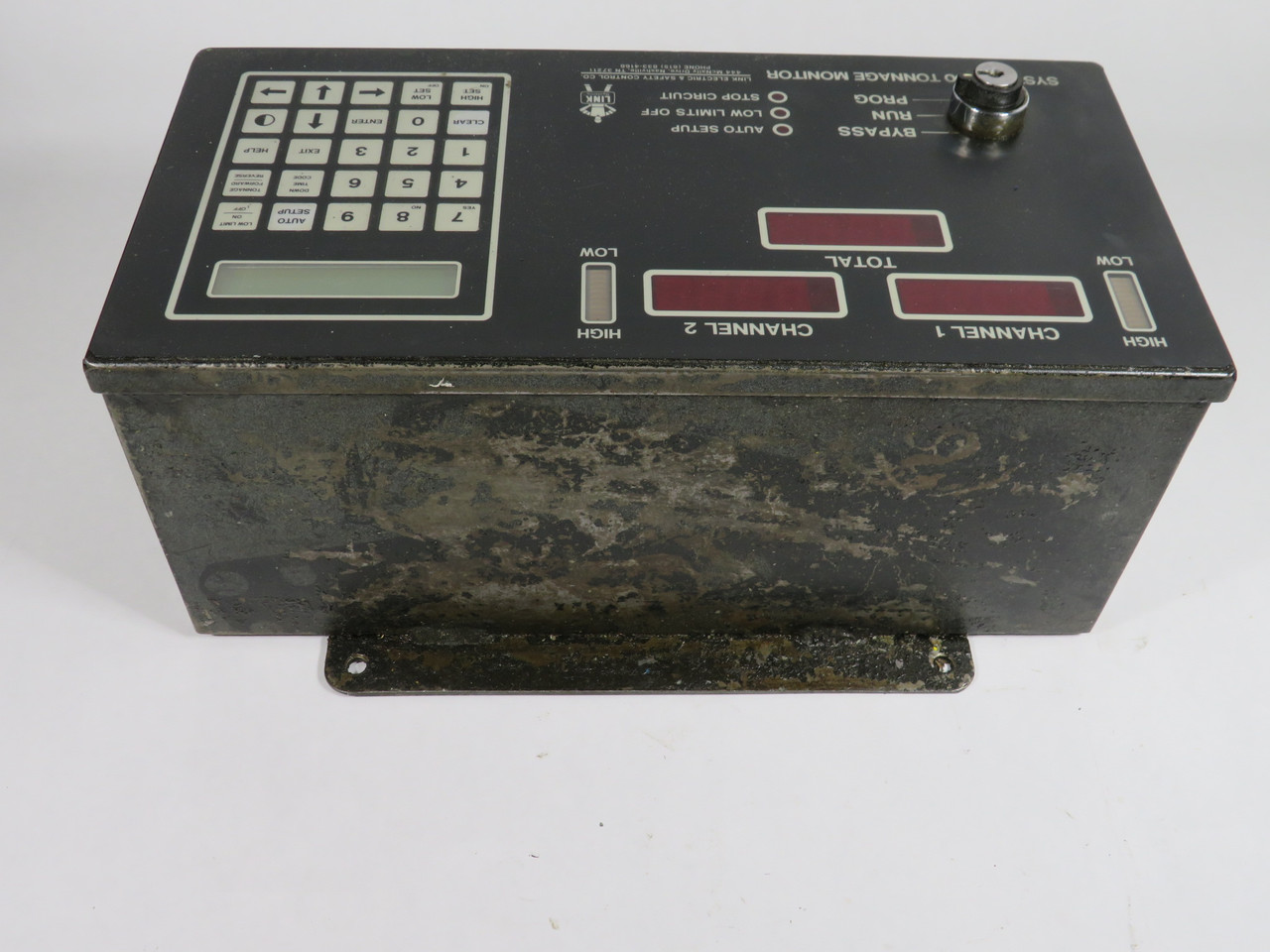 Link 1100-2CH System 1100 Tonnage Monitor *Cosmetic Damage/No Key* USED