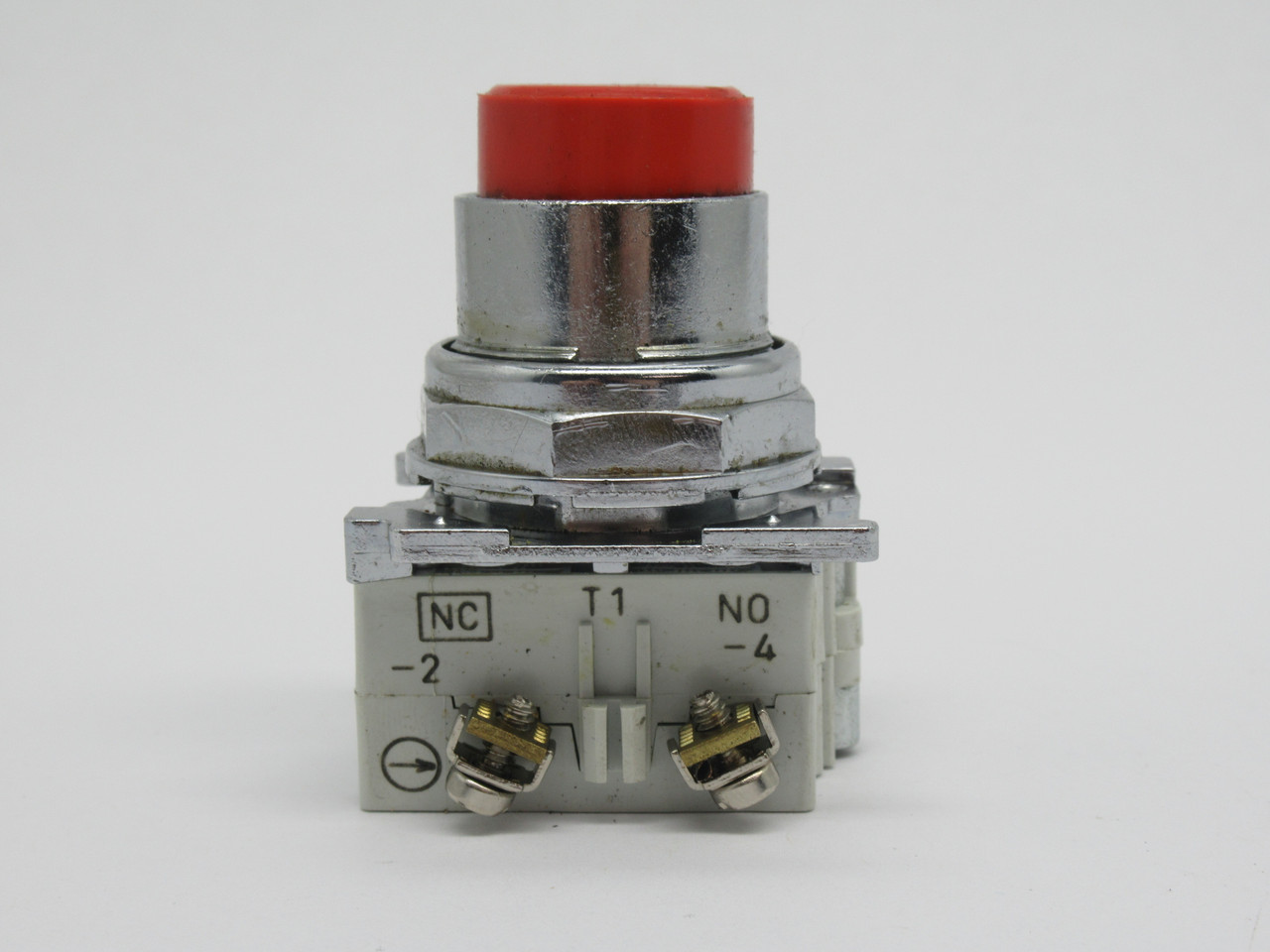 Cutler-Hammer 10250T112-1 Push Button Ser.D2 1NO 1NC Extended Head Red USED