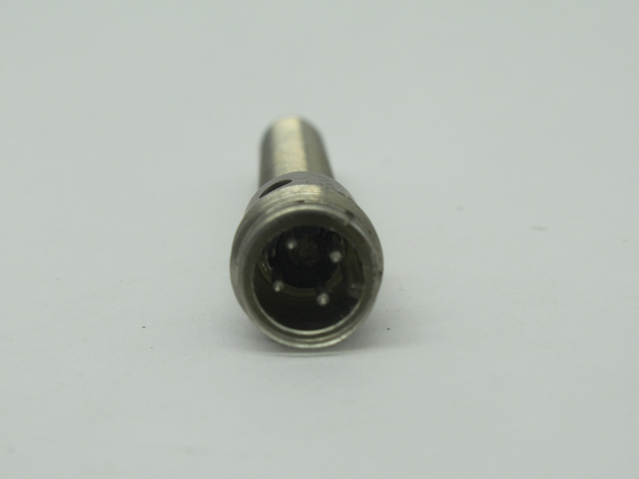 Omron E2A-S08LS02-M1-C1 Proximity Sensor 2mm Range NPN-NO *NO WASHER/NUT* USED