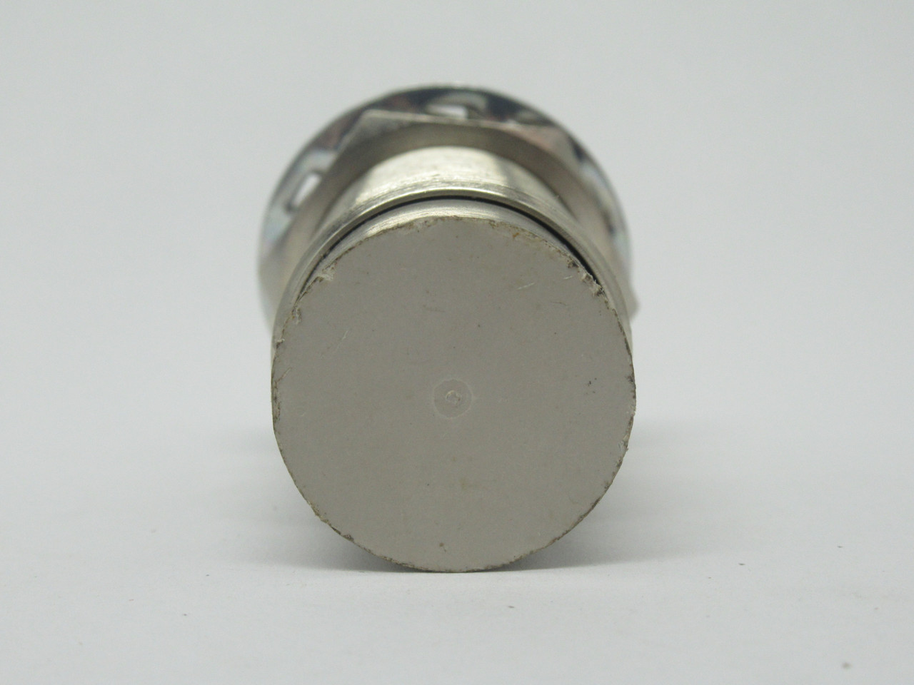 Omron E2E2-X18MC1-M1 Proximity Sensor 18mm Range NPN-NO SHELF WEAR USED