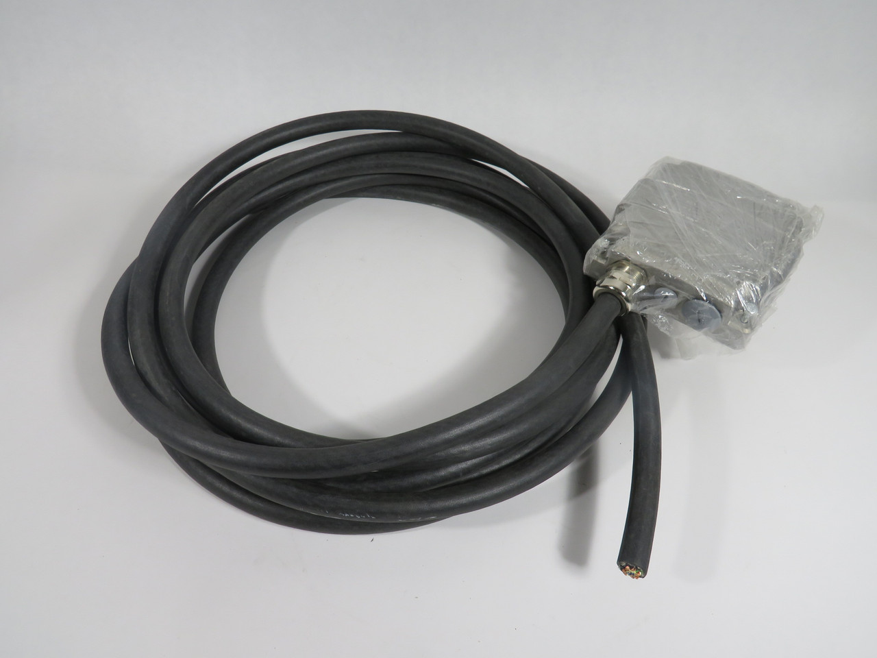 SEW-Eurodrive VAR08185336/7.0M Servo Cable Assembly 7.0m Length CUT END NOP