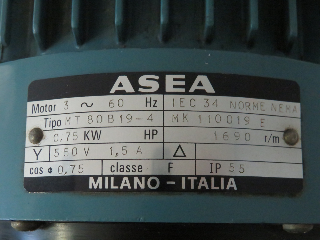 ASEA MT 80B19-4 0.75kW 1690RPM 550V IP55 3Ph 1.5A 60Hz SHELF WEAR NOP