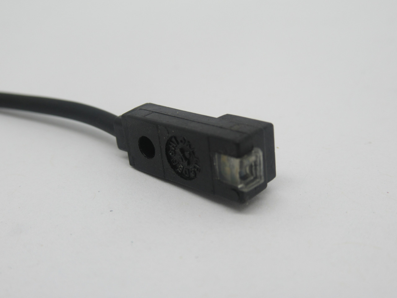 SUNX GXL-8FU Inductive Proximity Sensor 2.5mm Range NPN-NO 1m Length USED